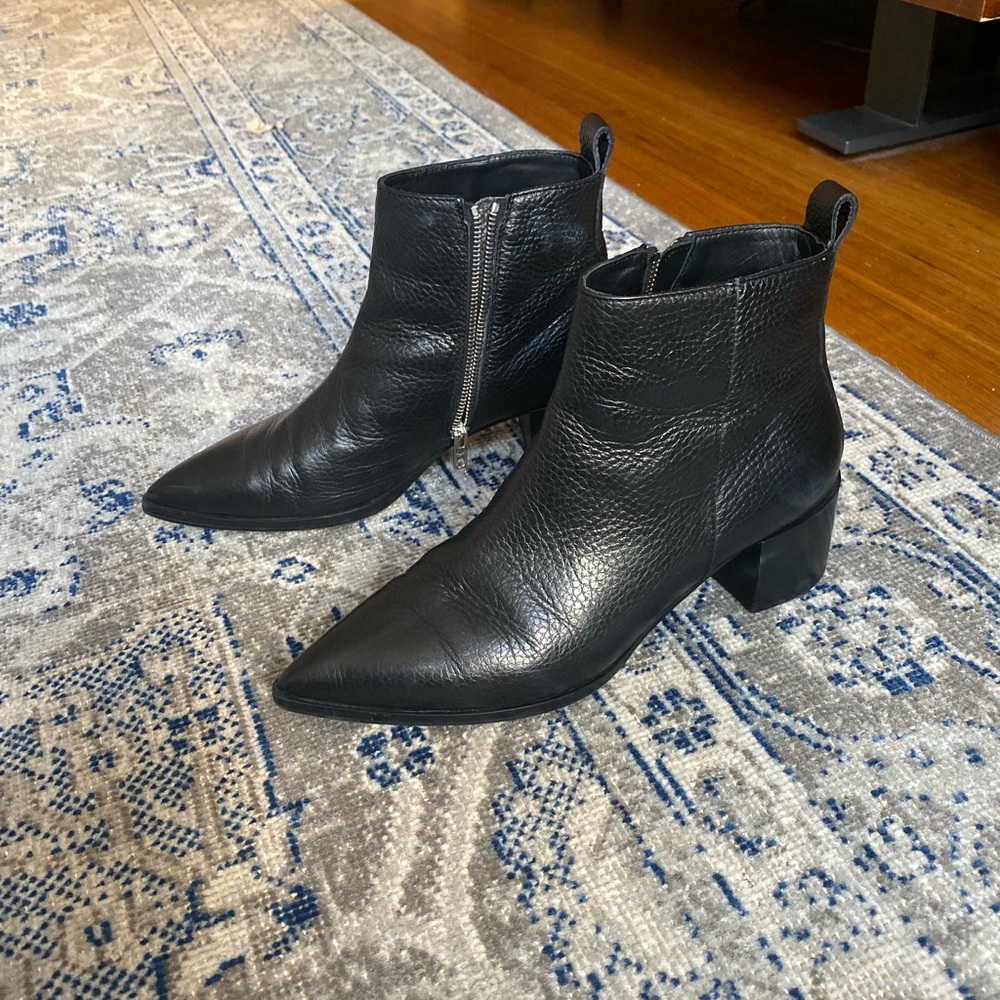 Everlane - The Boss Boot